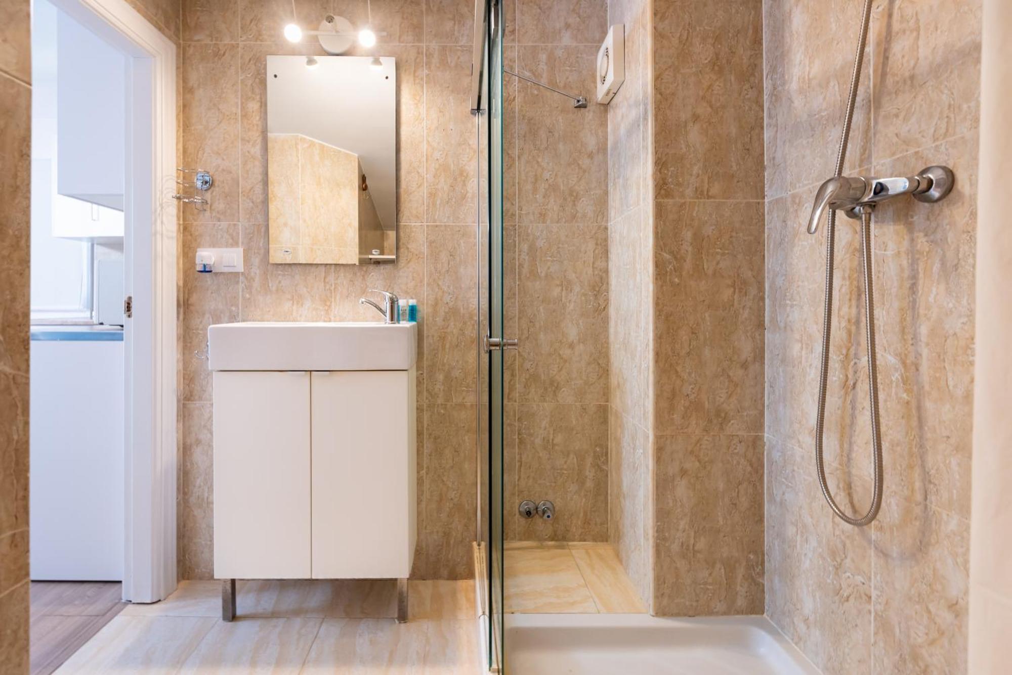 Wintowinrentals Comodo Estudio En Malaga. Extérieur photo